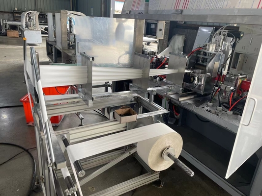 PLC Control Wet Wipes Packaging Machine Low Energy Consumption,customized wet tissue making machine
