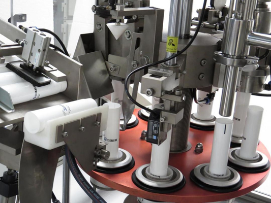 Plastic Toothpaste TubeFilling Sealing Machine Aluminium 40pcs/Min LCD Display