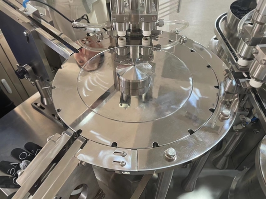 Small Capacity Fully Automatic 3ml 5ml 10ml Medical Gel Prefilled Syringe Liquid Product Filling Machine
