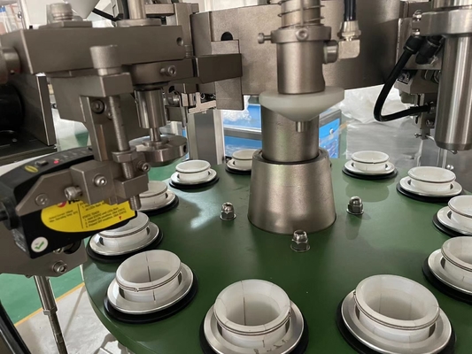 Semi Automatic Paste Filling And Sealing Machine With ±1% Accuracy And PLC Control System