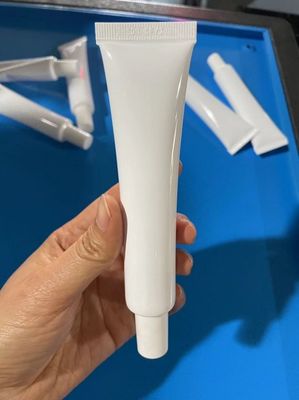 Automatic soft plastic tube filling and sealing machine aluminum cosmetic cream tube toothpaste tube filling machine