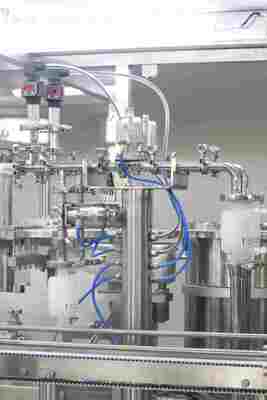 Pharmaceutical Liquid Hyaluronic Acid Injection Filling Machine Cartridge Automatic Syringe Filling Machine