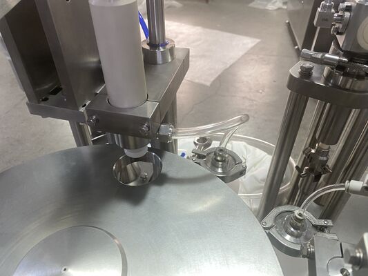 Sterile Filling High Quality Filling 10ml Automatic Syringe Filling Machine