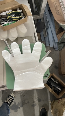 Fully Automatic Good Quality PE Hand Gloves Fold Packing Machine disposable glove for doing housework folding packaging