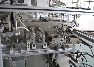 Liquid Filling Non Woven Mask Making Machine With Folding Packing Function